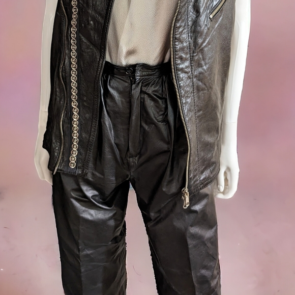 VINTAGE WOMEN'S LEATHER PANTS - Picture 1 of 8